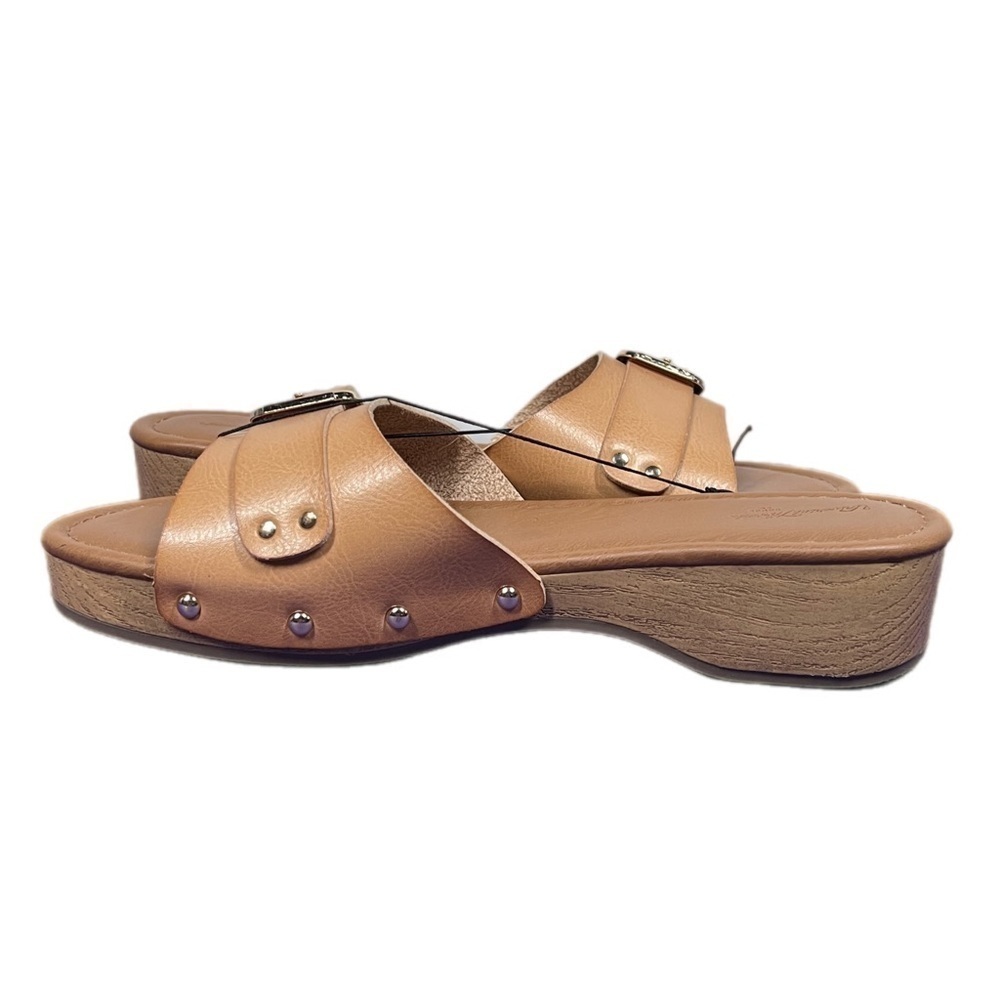Universal Threads | Tan Vegan Leather Buckle Detail Sandals Slide - Picture 6 of 12